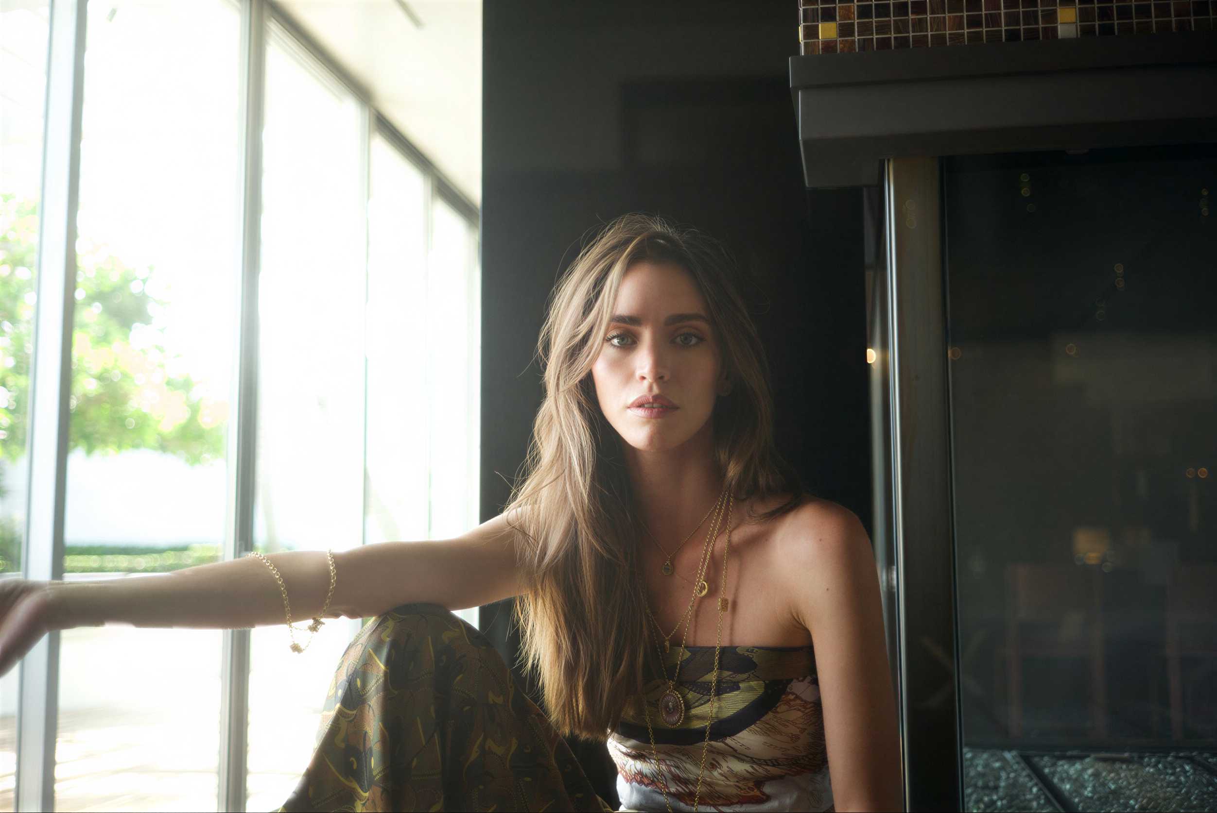 Noémie Cruse editorial